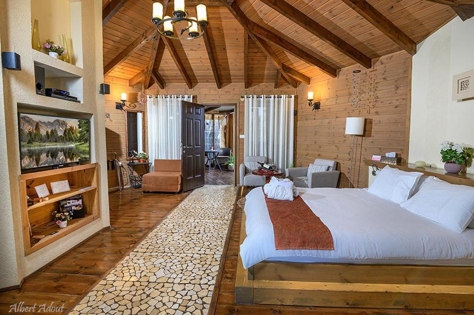 Talia Cabin Guest & Spa Rosh Pinna Exterior photo