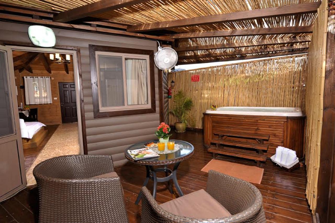 Talia Cabin Guest & Spa Rosh Pinna Exterior photo