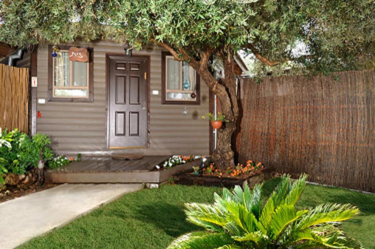 Talia Cabin Guest & Spa Rosh Pinna Exterior photo